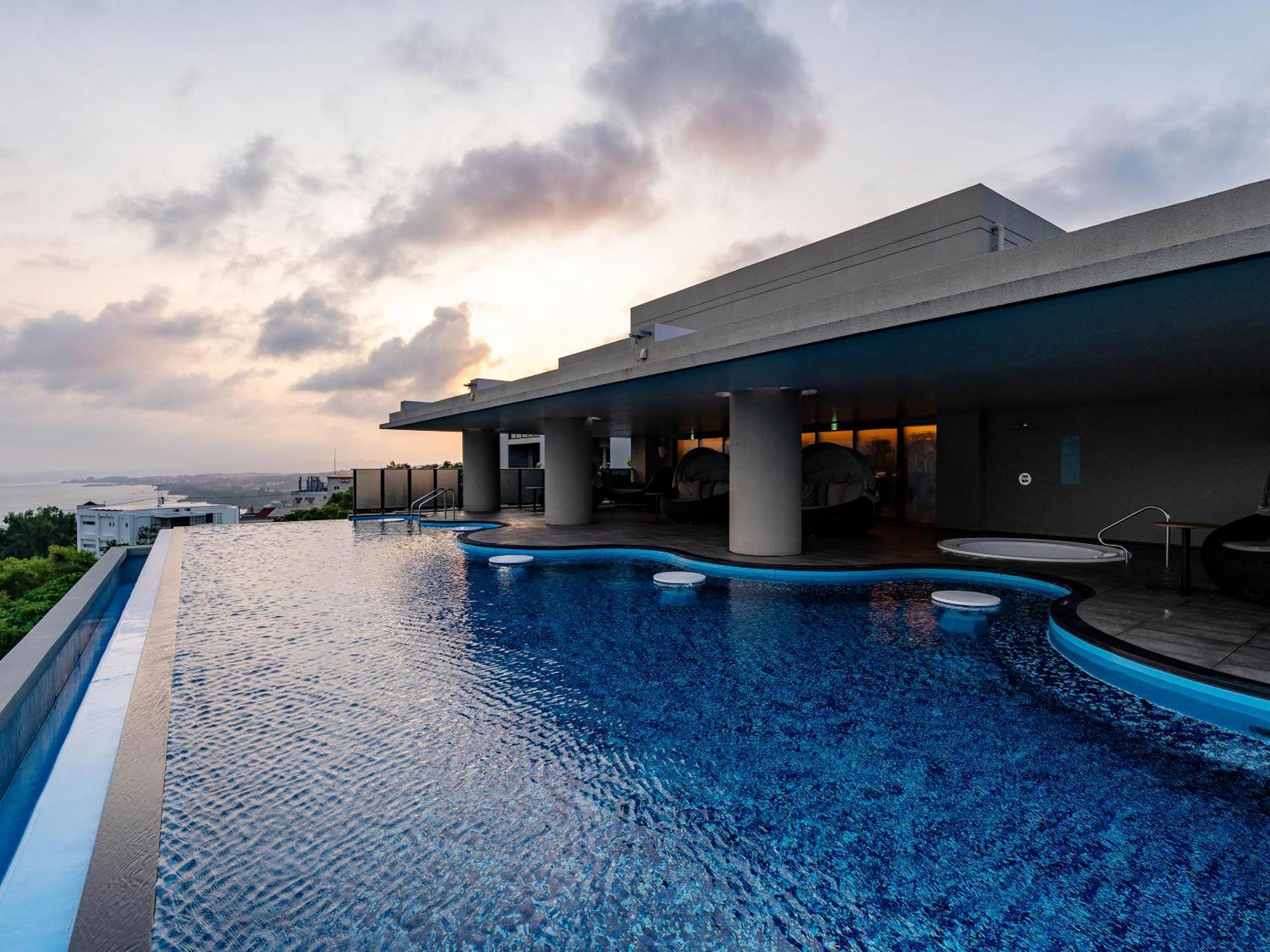 Glamday Style Okinawa Yomitan Hotel & Resort Eksteriør billede